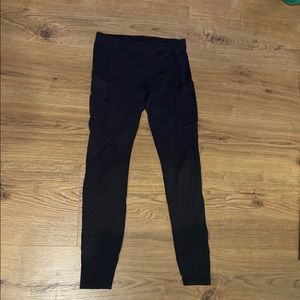 Lululemon black workout leggings Size 6